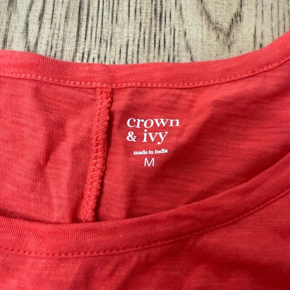 Crown & Ivy Women's Medium Coral Pineapple Graphic Top 3/4 Sleeve - Picture 3 of 8